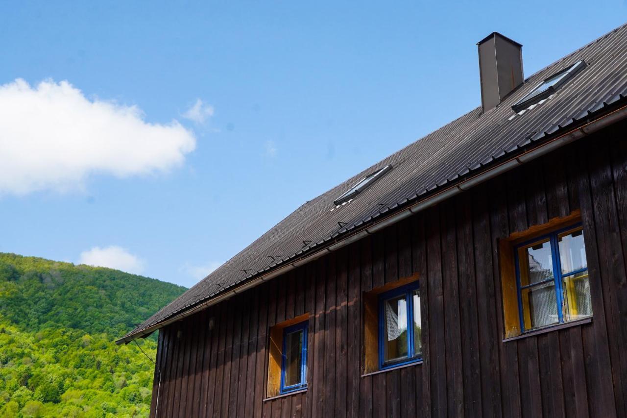 Planinarski Dom "Bijele Stijene" Mountain Lodge Tuk Vojni Buitenkant foto
