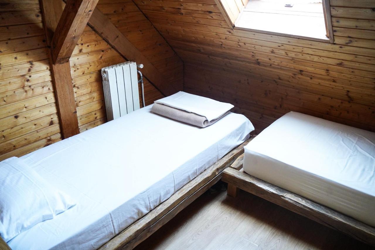 Planinarski Dom "Bijele Stijene" Mountain Lodge Tuk Vojni Buitenkant foto