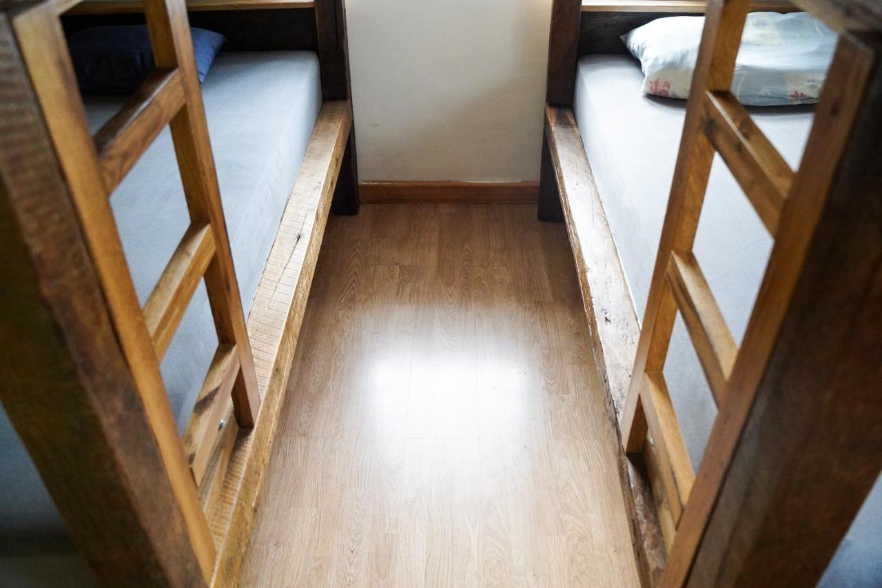 Planinarski Dom "Bijele Stijene" Mountain Lodge Tuk Vojni Buitenkant foto